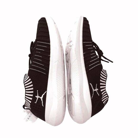 DANSKIN Womens ENERGY Sneakers Size 6 Black White Lace Up Gym Athletic Training - Picture 8 of 12